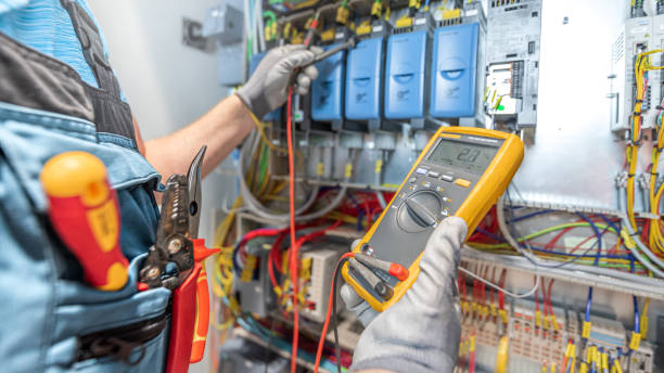Best Emergency Electrical Repair  in Hopkins, MN